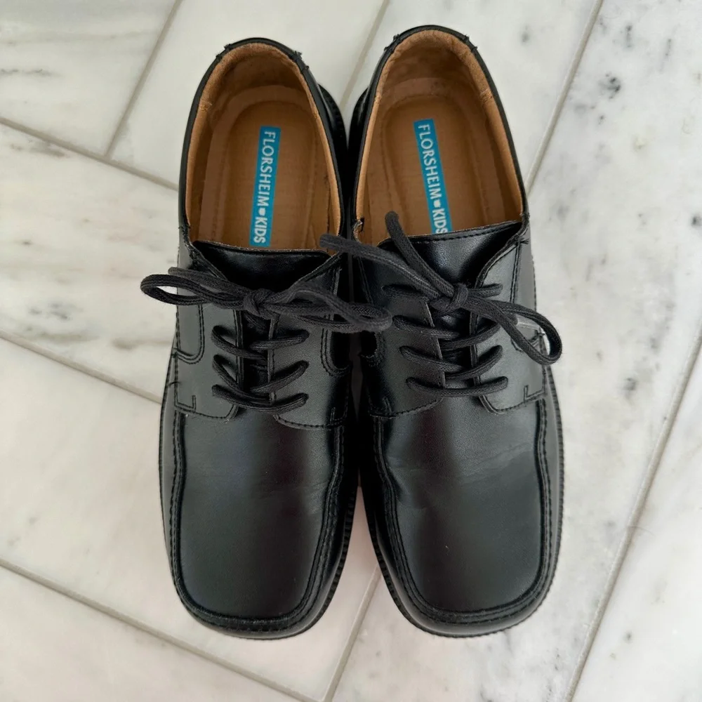 Florsheim Black Oxford Boys Leather Shoes - Picture 5 of 6